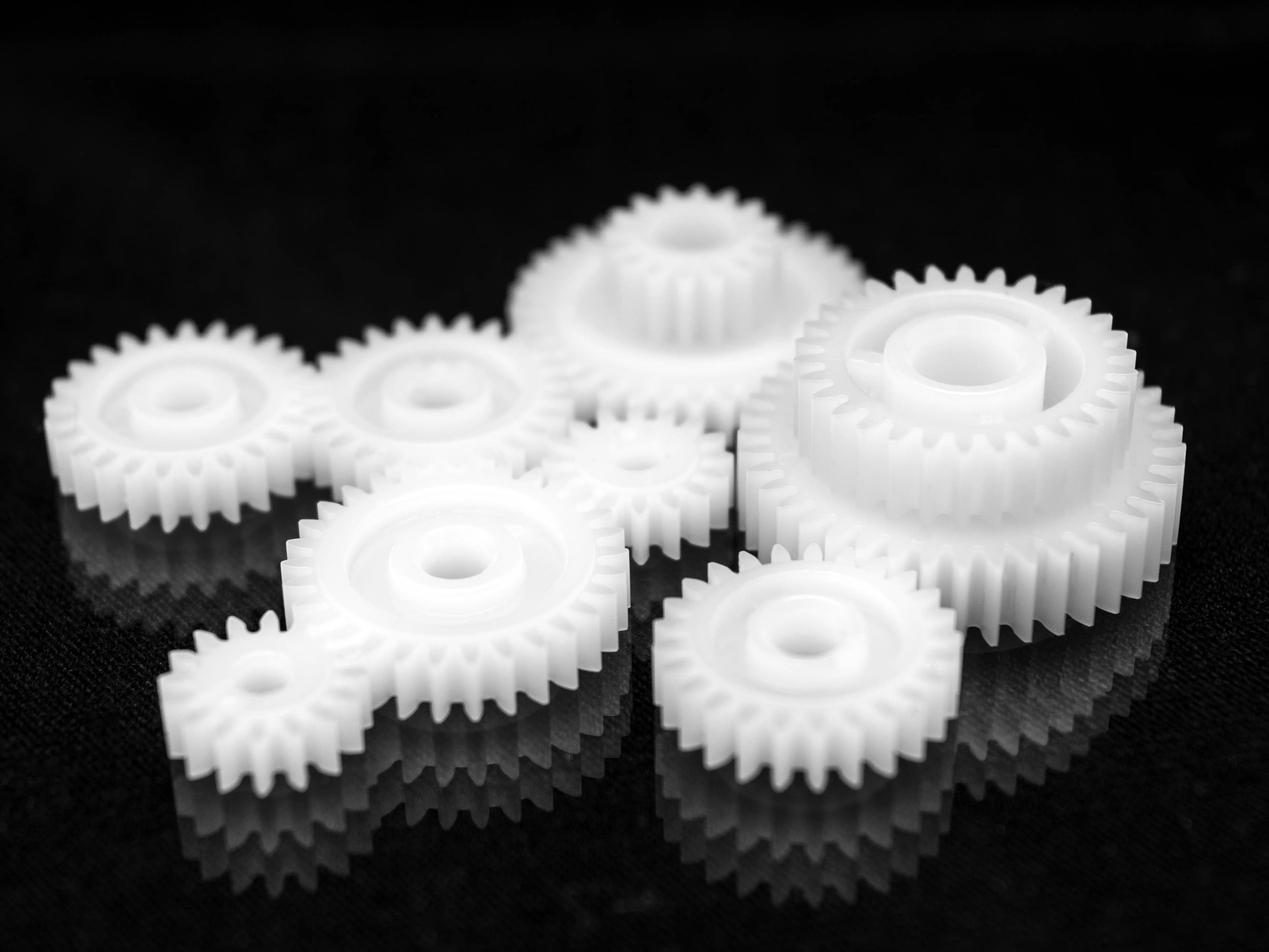 Injection mold design and manufacturing, PP, PE, nylon injection molding, etc